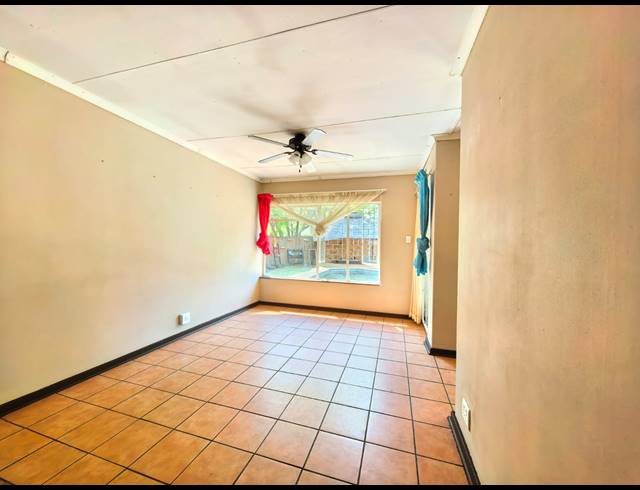 3 BEDROOM HOUSE FOR SALE IN SASOLBURG EXT 23
